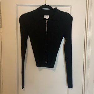 Black zip up semi crop cardigan
